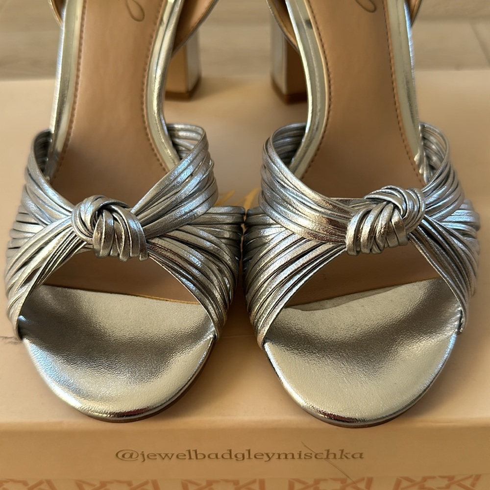 Jewel Badgley Mischka Women’s size 5 block heels - Picture 7 of 11